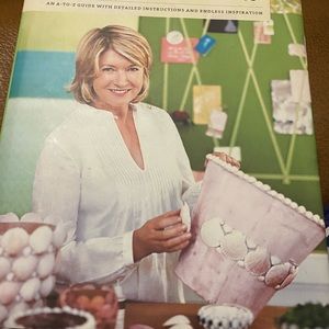 Martha Steward Encyclopedia of crafts